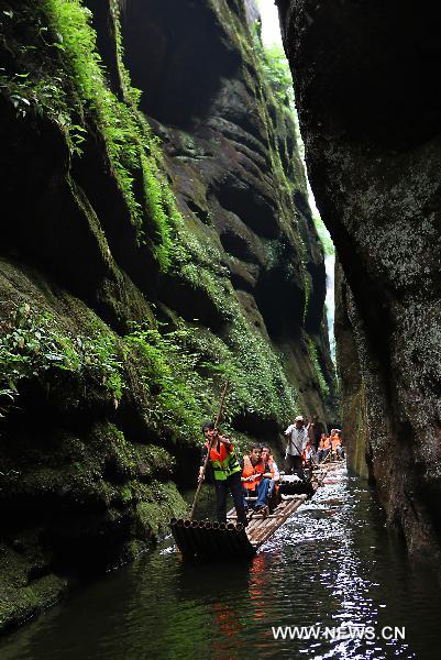 File photo taken on May 18, 2009 shows the scenery of Danxia Landform in Taining in southeast China's Fujian Province. 