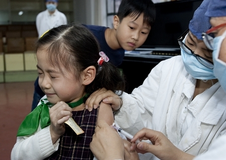 China began a large-scale measles vaccination program for an estimated 100 million children on September 11, 2010.