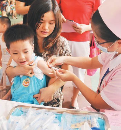 China began a large-scale measles vaccination program for an estimated 100 million children on September 11, 2010.