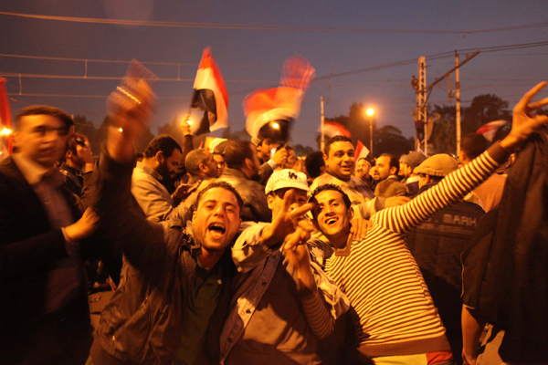 Tens of thousands of Egyptians celebrate in Cairo on February 11, 2011as Hosni Mubarak steps down after his 30 years in power. [Xinhua photo]