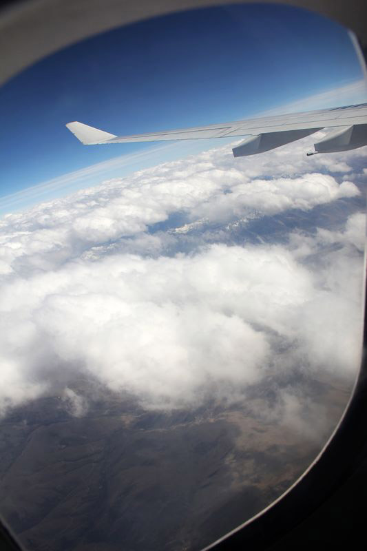 A bird's view of the Qinghai-Tibet Plateau, the world's highest plateau. [Wu Qinglan/China Tibet Online] 