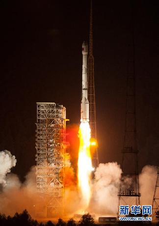 China successfully launched another satellite into space for its indigenous global navigation and positioning network at 11:33 p.m. Beijing Time on October 25, 2012.